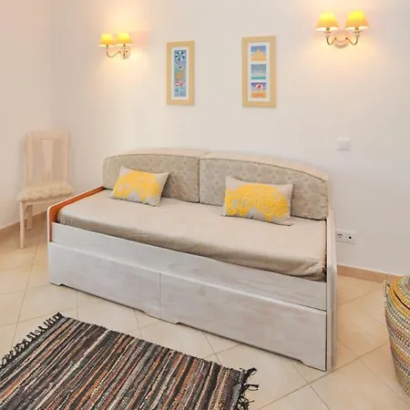 Branco - Near The Beach * Albufeira