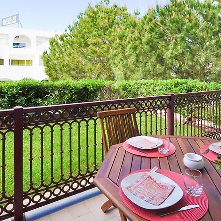 Branco - Near The Beach Holiday home